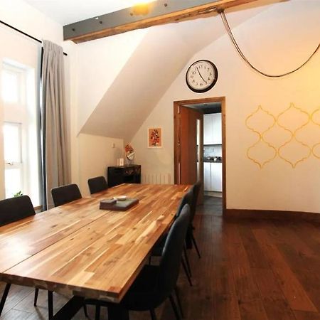 Large New-York Style Penthouse Apartment In Leeds City Centre With Contactless Check In المظهر الخارجي الصورة