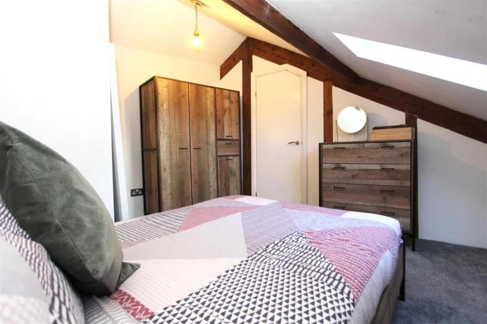 Large New-York Style Penthouse Apartment In Leeds City Centre With Contactless Check In المظهر الخارجي الصورة